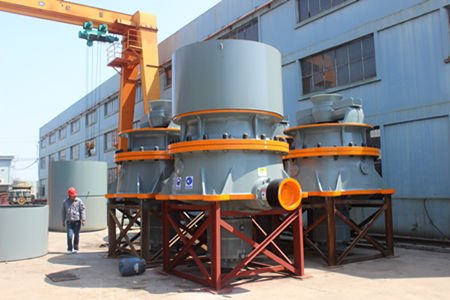 SK.Y Single-Cylinder Hydraulic Cone Crusher — workshop photo 2