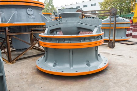 SK.Y Single-Cylinder Hydraulic Cone Crusher — workshop photo 4